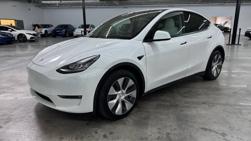 TESLA MODEL Y 2021 5YJYGDEE9MF202739 image